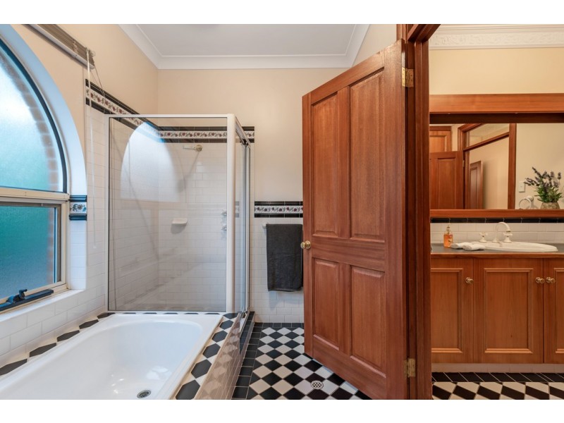 6 Jingara Way, Coromandel Valley SA 5051