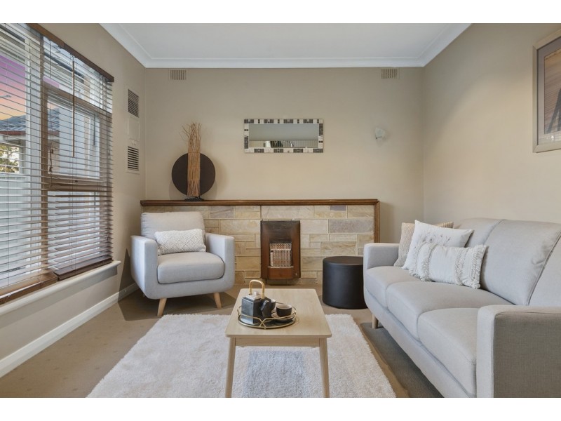 7 Ballara Avenue, Warradale SA 5046