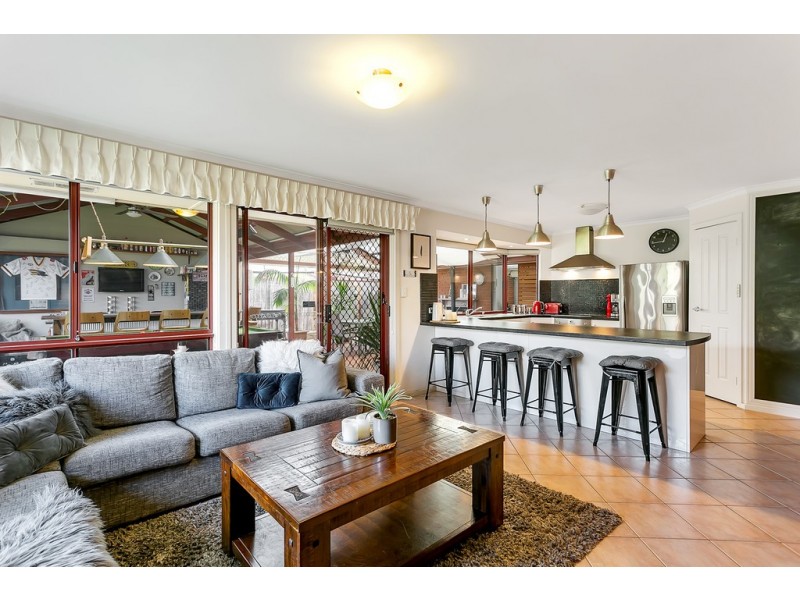 7 Clearwater Crescent, Seaford Rise SA 5169