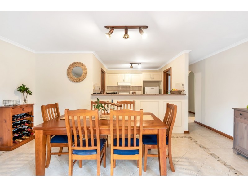 3/2 Avalon Road, Marion SA 5043