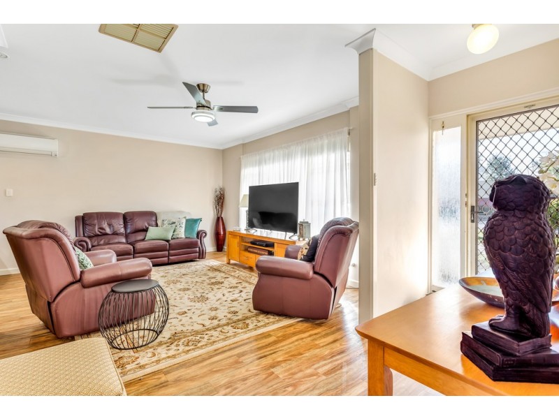 1/9 Gilbertson Avenue, Morphett Vale SA 5162