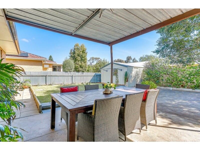 1/9 Gilbertson Avenue, Morphett Vale SA 5162