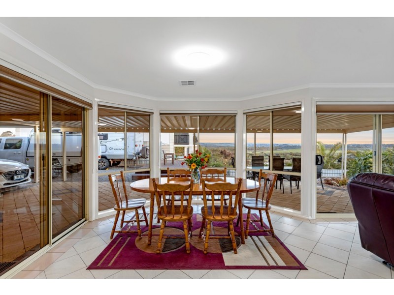 17 Marla Crescent, Noarlunga Downs SA 5168