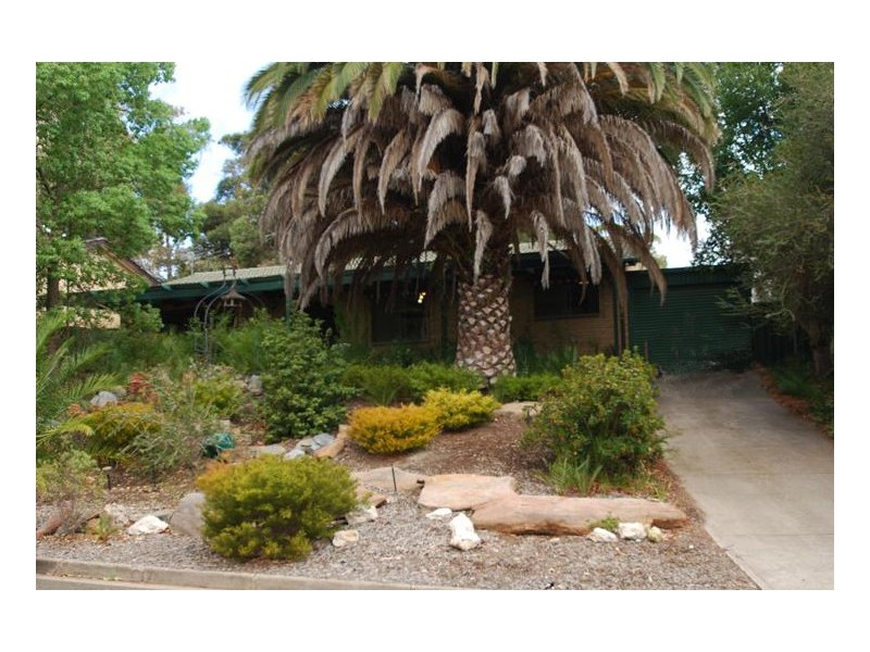 44 Booth St, Happy Valley SA 5159