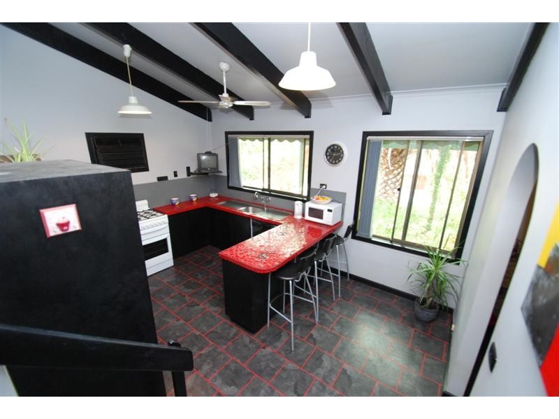 44 Booth St, Happy Valley SA 5159