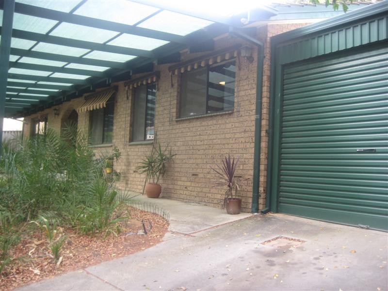 44 Booth St, Happy Valley SA 5159