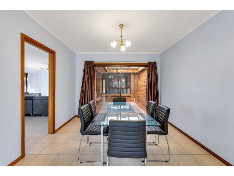 5a Lefkas Court, Seaton SA 5023