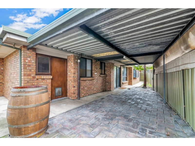 5a Lefkas Court, Seaton SA 5023