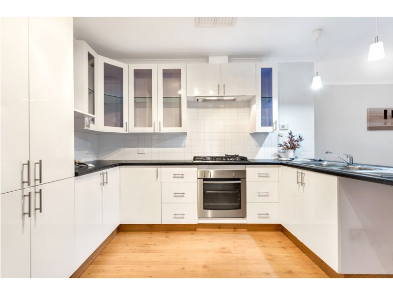 24 Buccaneer Drive, Seaford Rise SA 5169