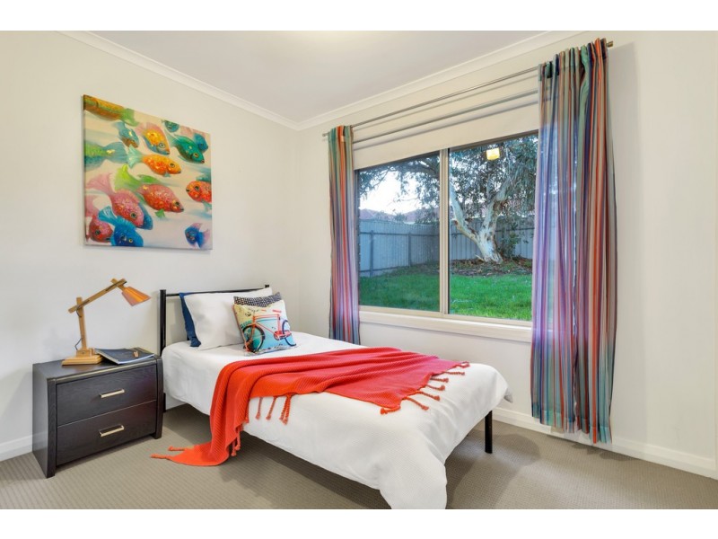 24 Buccaneer Drive, Seaford Rise SA 5169