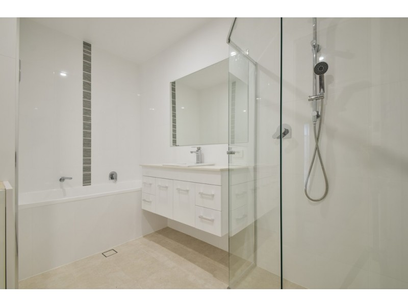 35 Dianne Street, Happy Valley SA 5159