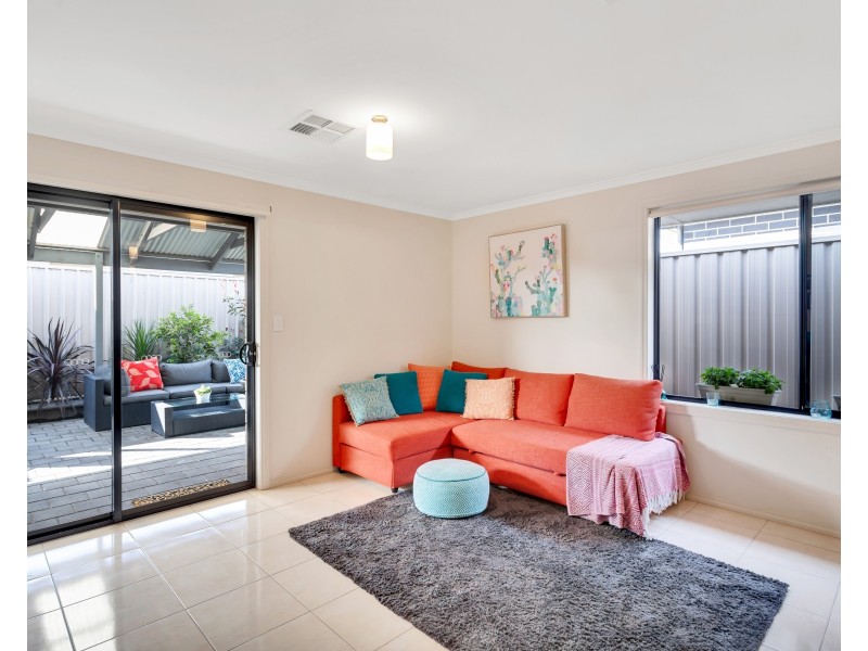 39 Sovereign Drive, Woodcroft SA 5162