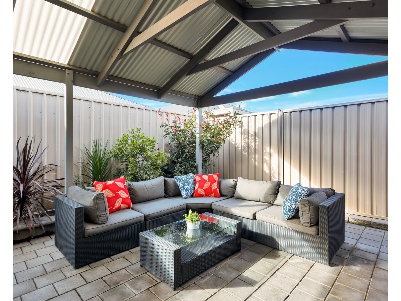 39 Sovereign Drive, Woodcroft SA 5162