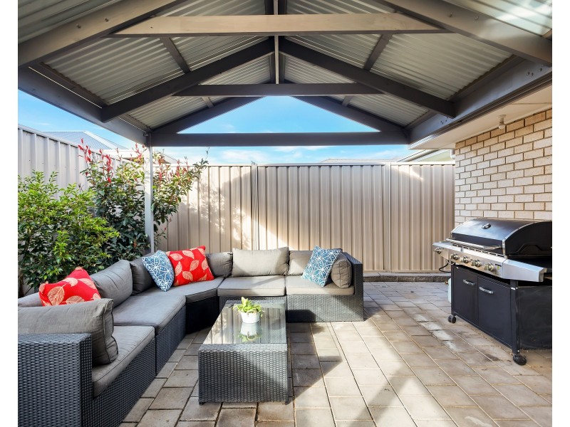 39 Sovereign Drive, Woodcroft SA 5162