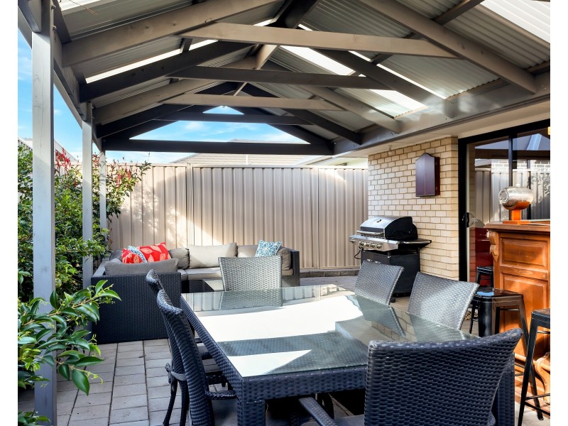 39 Sovereign Drive, Woodcroft SA 5162