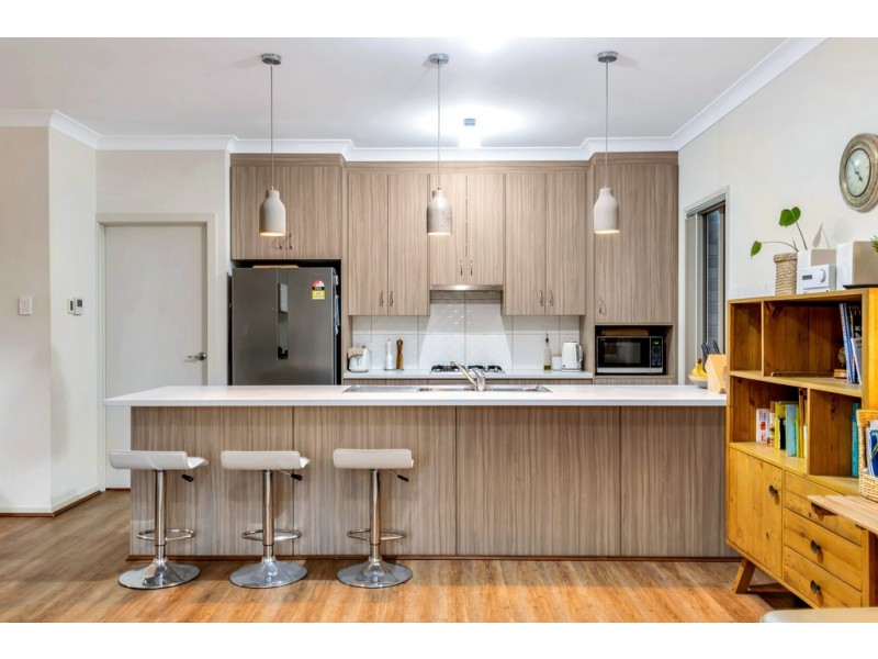 33 Cook Street, Seaford Meadows SA 5169