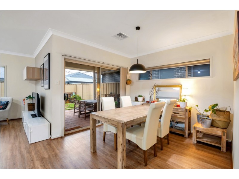 33 Cook Street, Seaford Meadows SA 5169