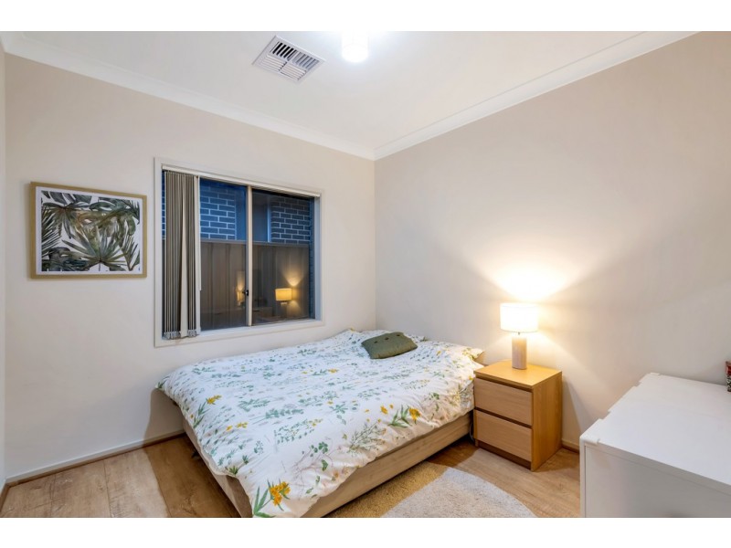 33 Cook Street, Seaford Meadows SA 5169