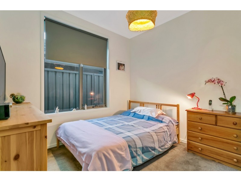 17 Hindmarsh Street, Seaford Heights SA 5169