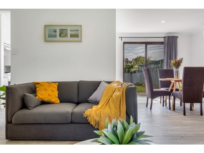 2 Rothschild Street, Woodcroft SA 5162