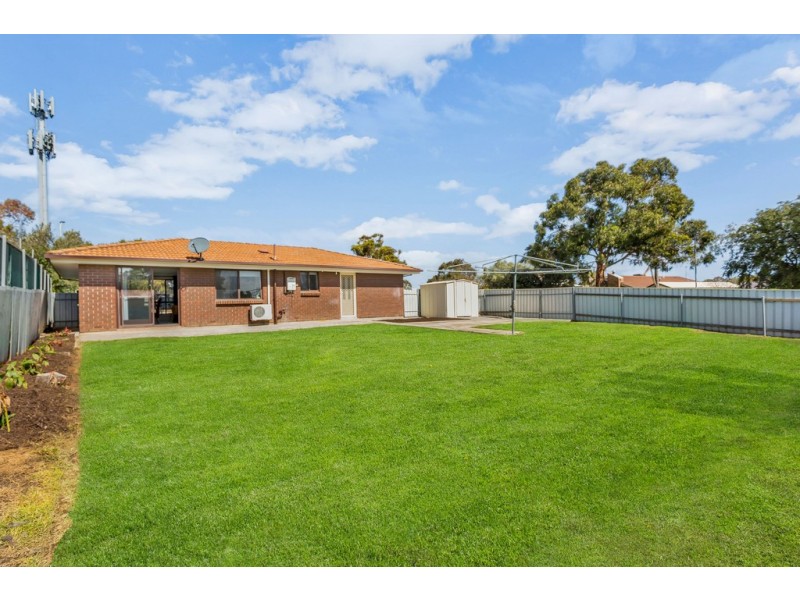 2 Rothschild Street, Woodcroft SA 5162