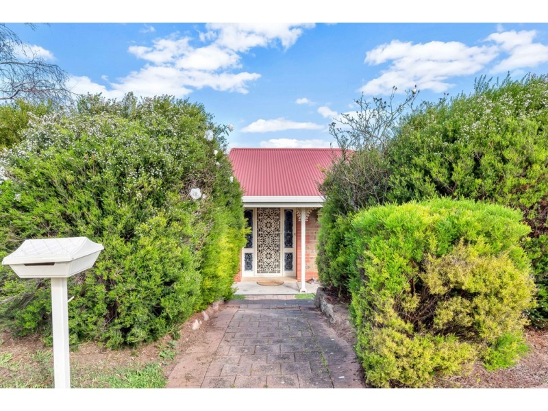 23 Coorabie Crescent, Hallett Cove SA 5158