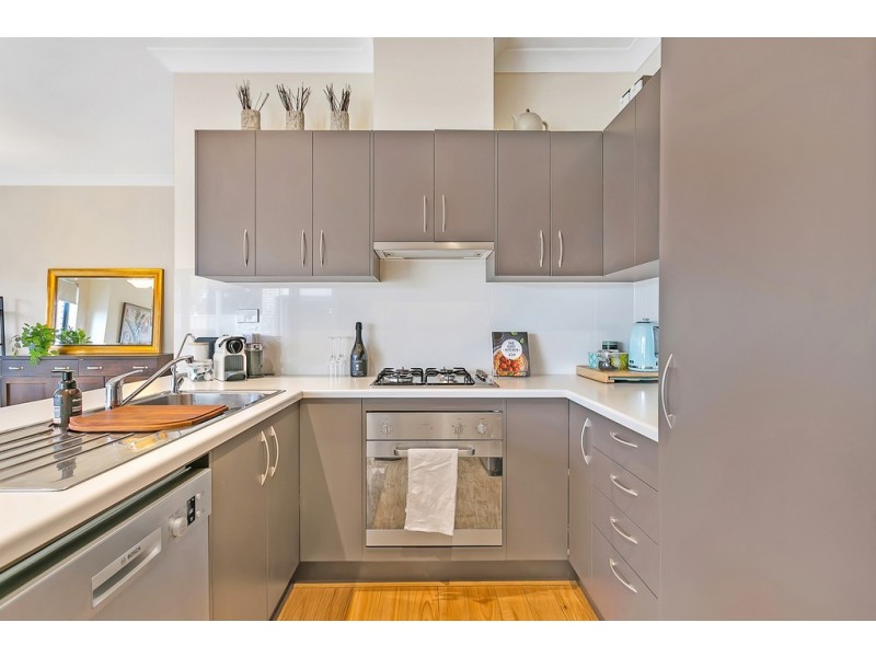 48 Weroona Avenue, Park Holme SA 5043