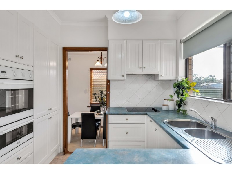 12 Archerfield Avenue, Christies Beach SA 5165