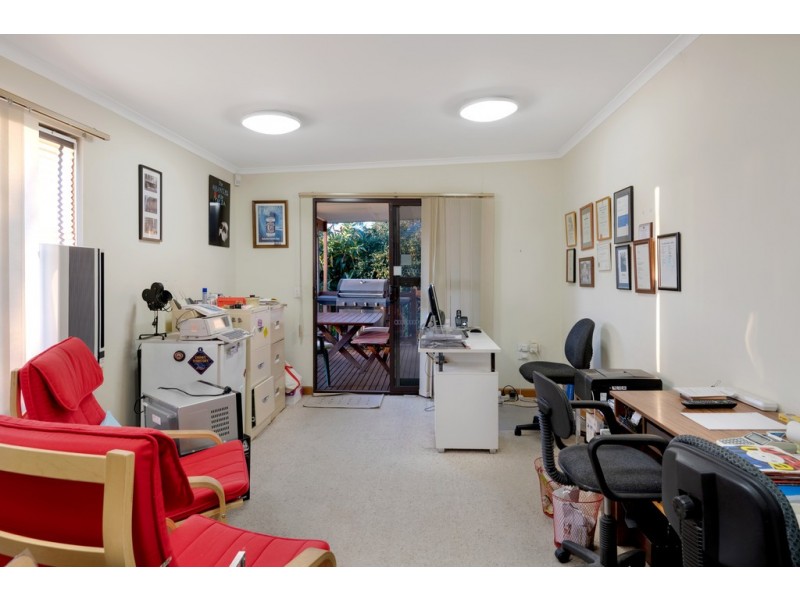 4 Fiveash Drive, Pasadena SA 5042