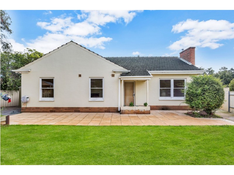 43 Ophir Crescent, Seacliff Park SA 5049