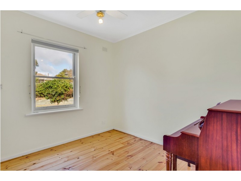 43 Ophir Crescent, Seacliff Park SA 5049