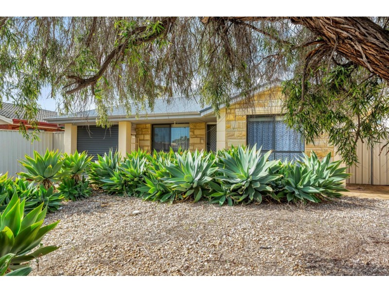 34 Haseldene Drive, Christie Downs SA 5164