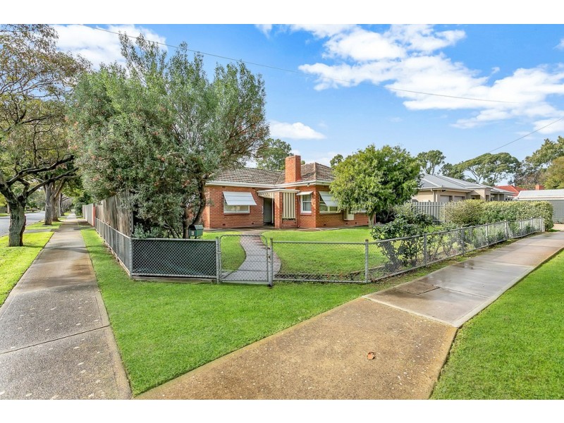 3 Tait Avenue, Marion SA 5043