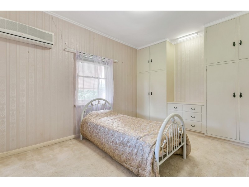 3 Tait Avenue, Marion SA 5043