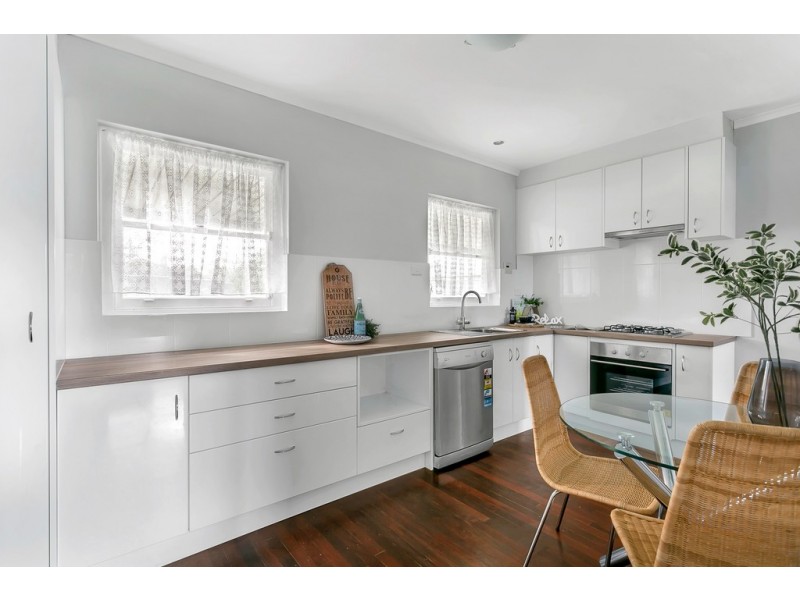 15 Emerald Road, Morphett Vale SA 5162