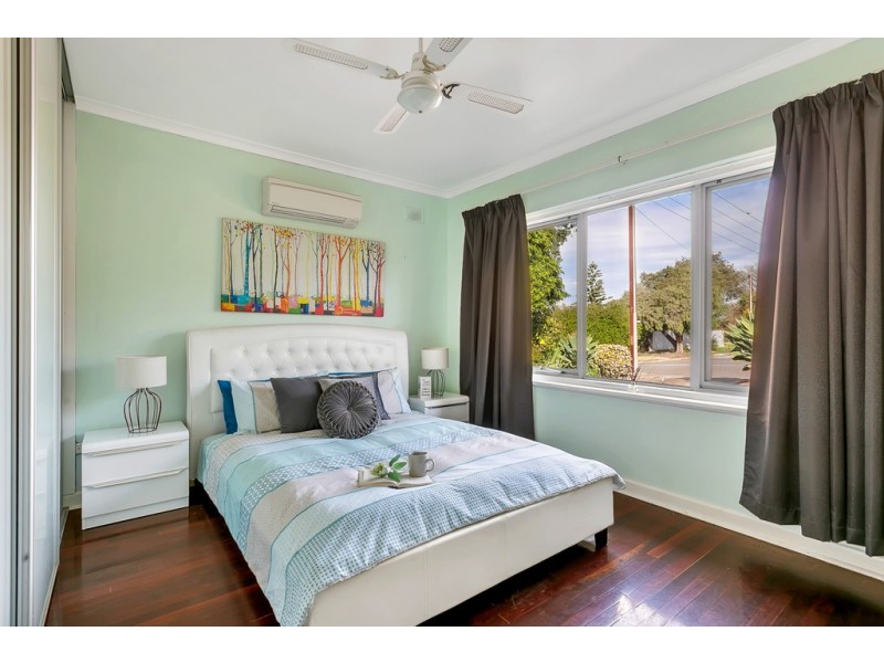 15 Emerald Road, Morphett Vale SA 5162