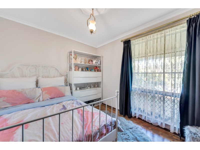 9 Banksia Road, Aberfoyle Park SA 5159