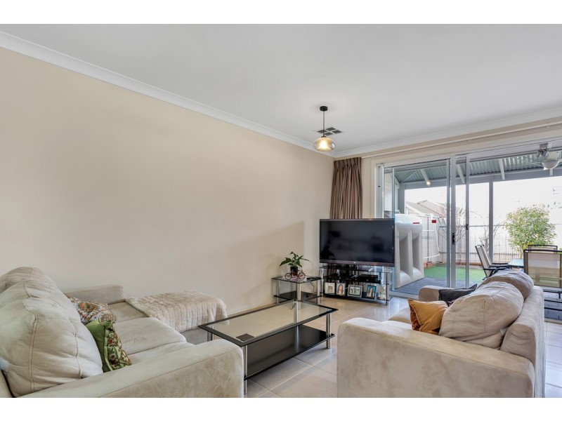 3b Fern Grove, Seacombe Gardens SA 5047