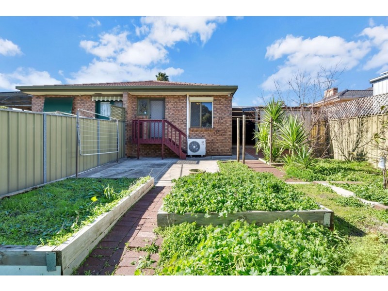 1/13 Riesling Street, Morphett Vale SA 5162
