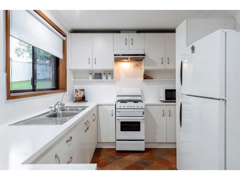 29 Magnolia Avenue, Happy Valley SA 5159