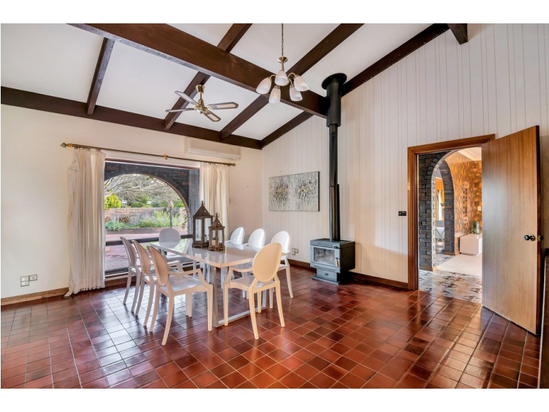 9 Regano Road, Flagstaff Hill SA 5159