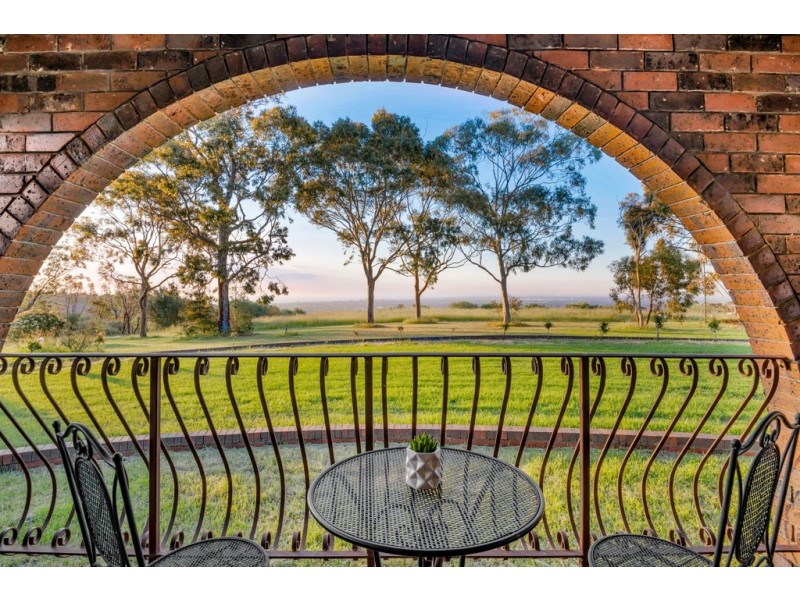 9 Regano Road, Flagstaff Hill SA 5159