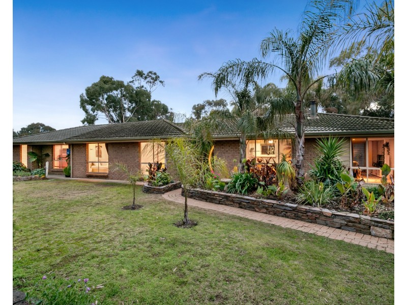 11 Donnithorne Road, Willyaroo SA 5255