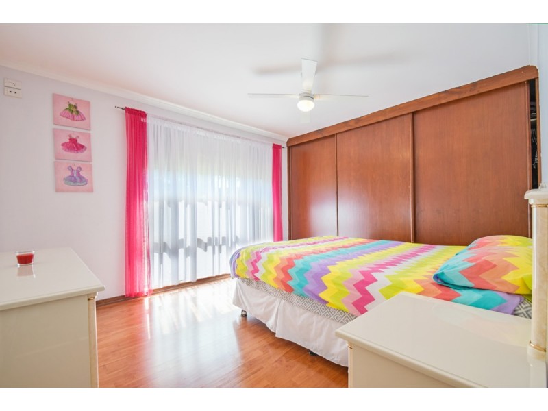 4 Lillian Street, Huntfield Heights SA 5163