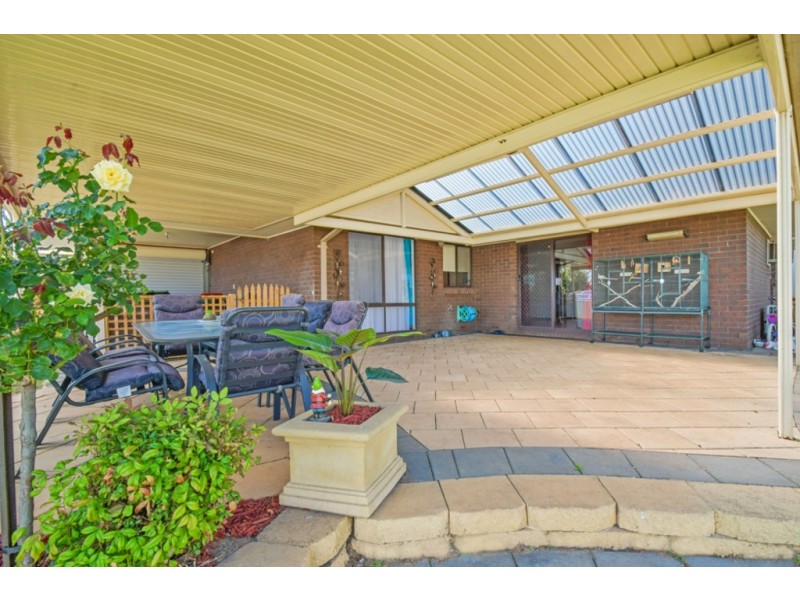 4 Lillian Street, Huntfield Heights SA 5163