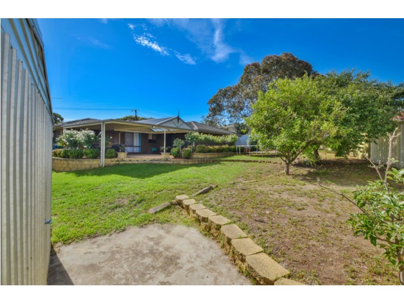 4 Lillian Street, Huntfield Heights SA 5163