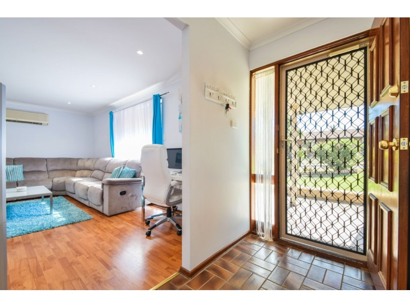 4 Lillian Street, Huntfield Heights SA 5163