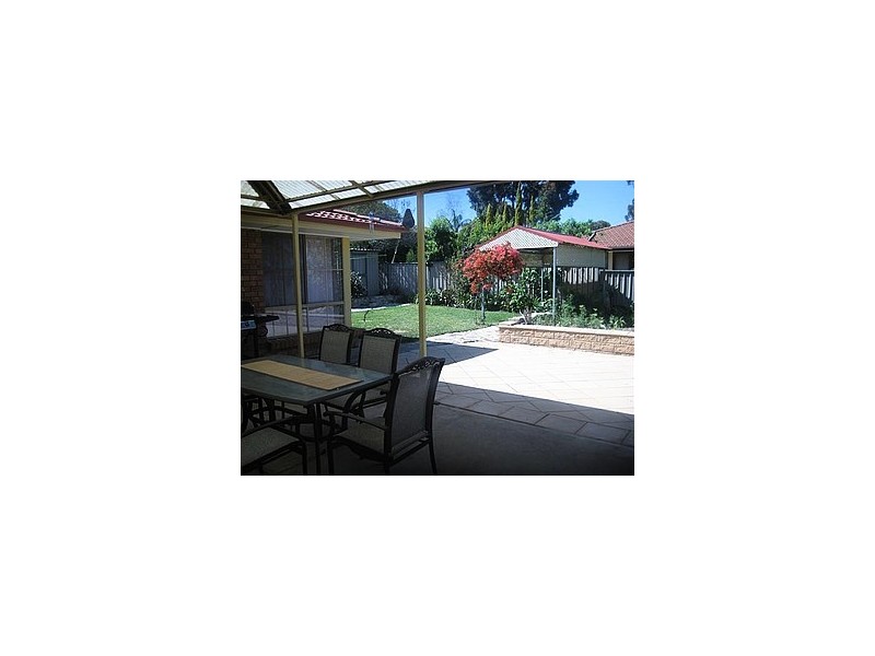 63 Daveys Road, Flagstaff Hill SA 5159