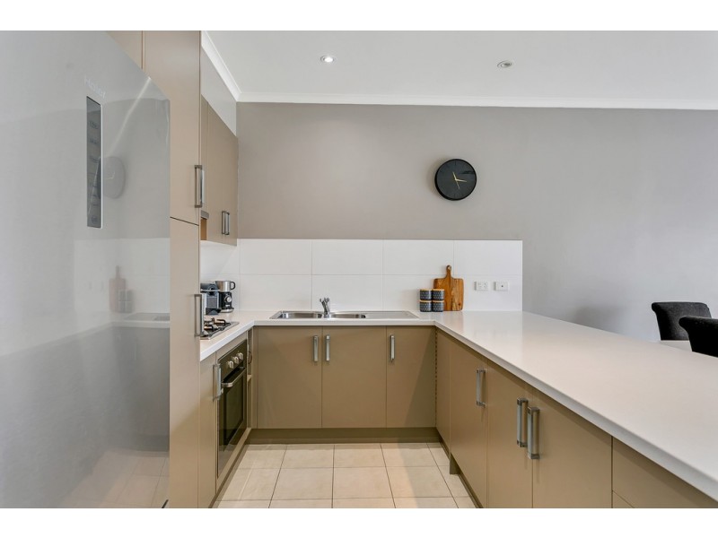 33 Limbert Avenue, Seacombe Gardens SA 5047