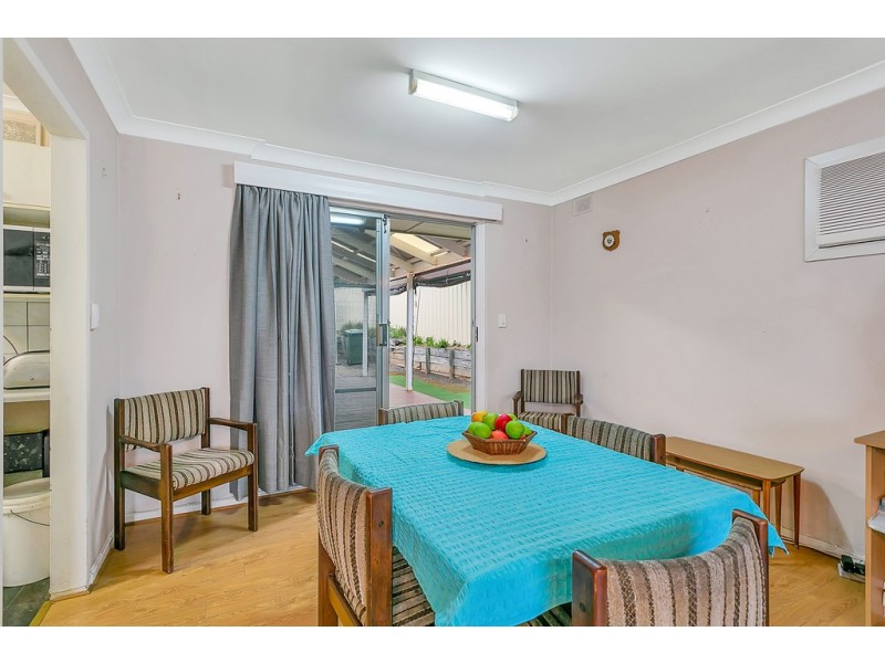 4 Vintners Walk, Hackham West SA 5163